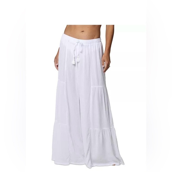J Valdi Other - J Valdi
Women's Tiered Wide-Leg Drawstring Pants Medium